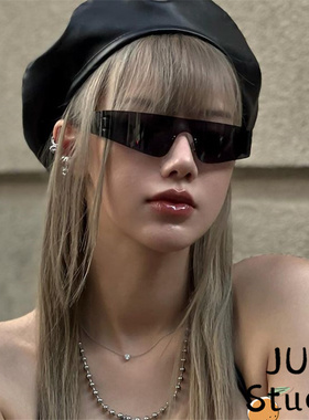 银色镜面墨镜美式时尚