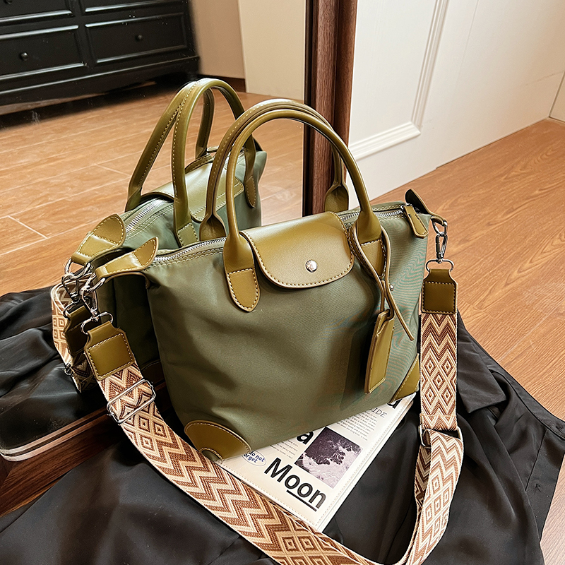 饺子包手提单肩托特包潮