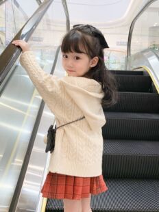 吉小可女童秋装新款童装女孩复古粗麻花连帽毛衣套头毛线衣