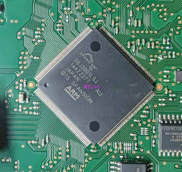 S6J3001LSJ封装LQFP216脚仪表