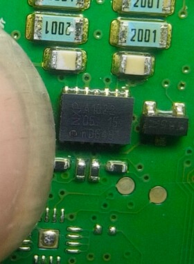 A1022 TJA1022TK 通讯芯片 封装QFN 提供汽车电脑板易损芯片