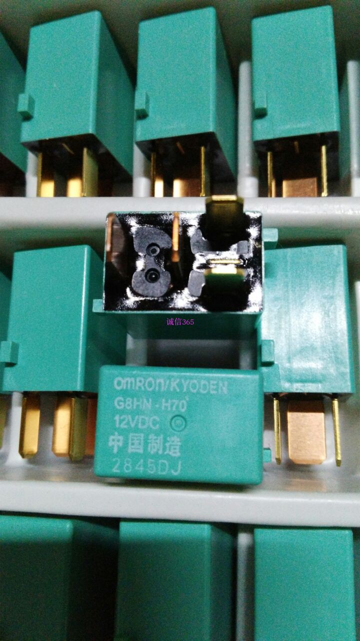 思域奥德赛后窗除霜暖风继电器