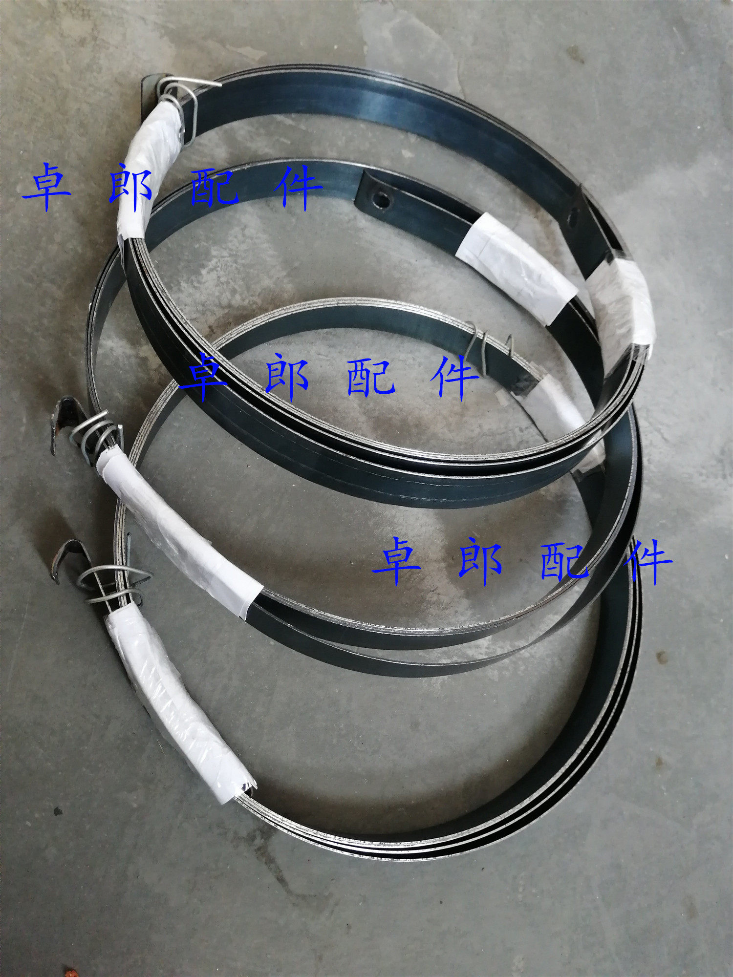 卷帘门全新弹簧片 钢条 长铁皮 卷闸门弹簧条铁盘手动门弹簧热销