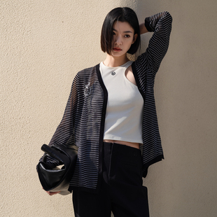 XG/雪歌26春装条纹针织开衫女长袖薄款外搭毛衣外套XL111003B599