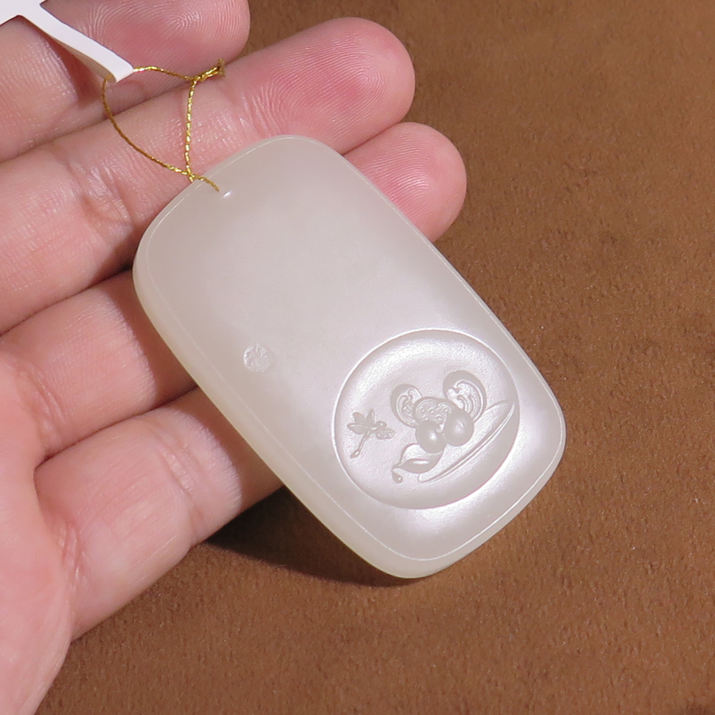 天然玉石吊坠挂件青海料白玉荷花无事牌老坑料