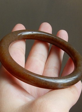 天然俄罗斯女士饰品和田玉手镯