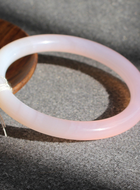 火爆高冰种粉紫色渐变56mm轻奢高级感玉髓圆条手镯K