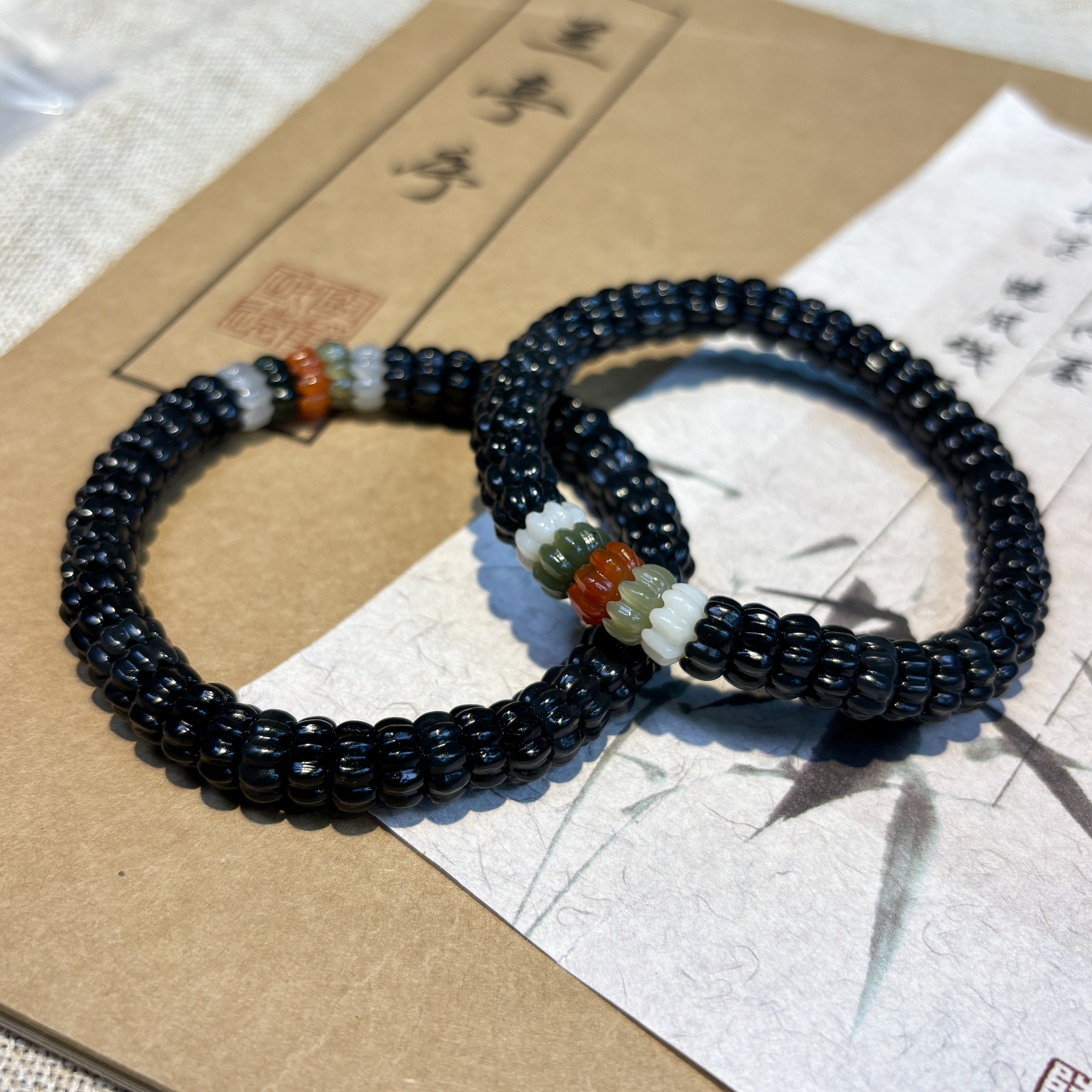 和田玉墨玉手串9mm  黑羊脂直切桶珠 楼兰三色配珠单圈玉石手链