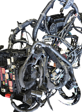 丰田卡罗拉机舱线束82115F2081