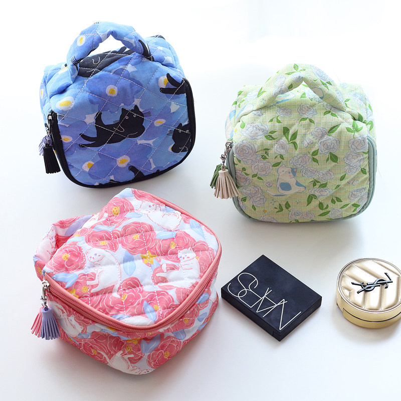 可爱小猫咪手提化妆包女便携式洗漱品护肤品拍立得收纳袋2025新款,收纳整理,化妆包,淘宝优惠券,粉丝福利购,淘宝优惠卷