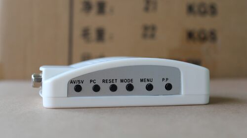 该产品广泛用于DVR后端监视器、视频教学设备、地铁工程、工业等，取代传统的CRT监视器，体积小、画质清晰、即插即用、简单方便。