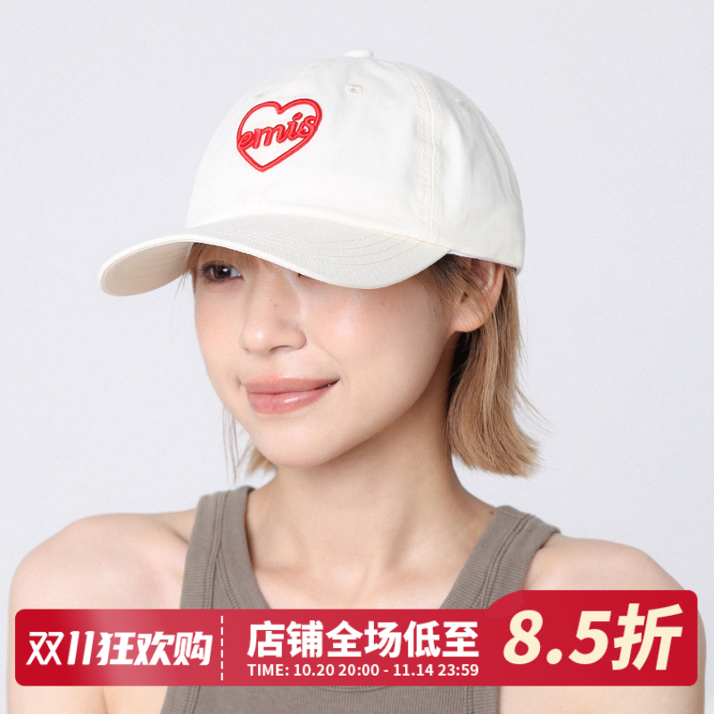 红色爱心白色棒球帽女休闲鸭舌帽