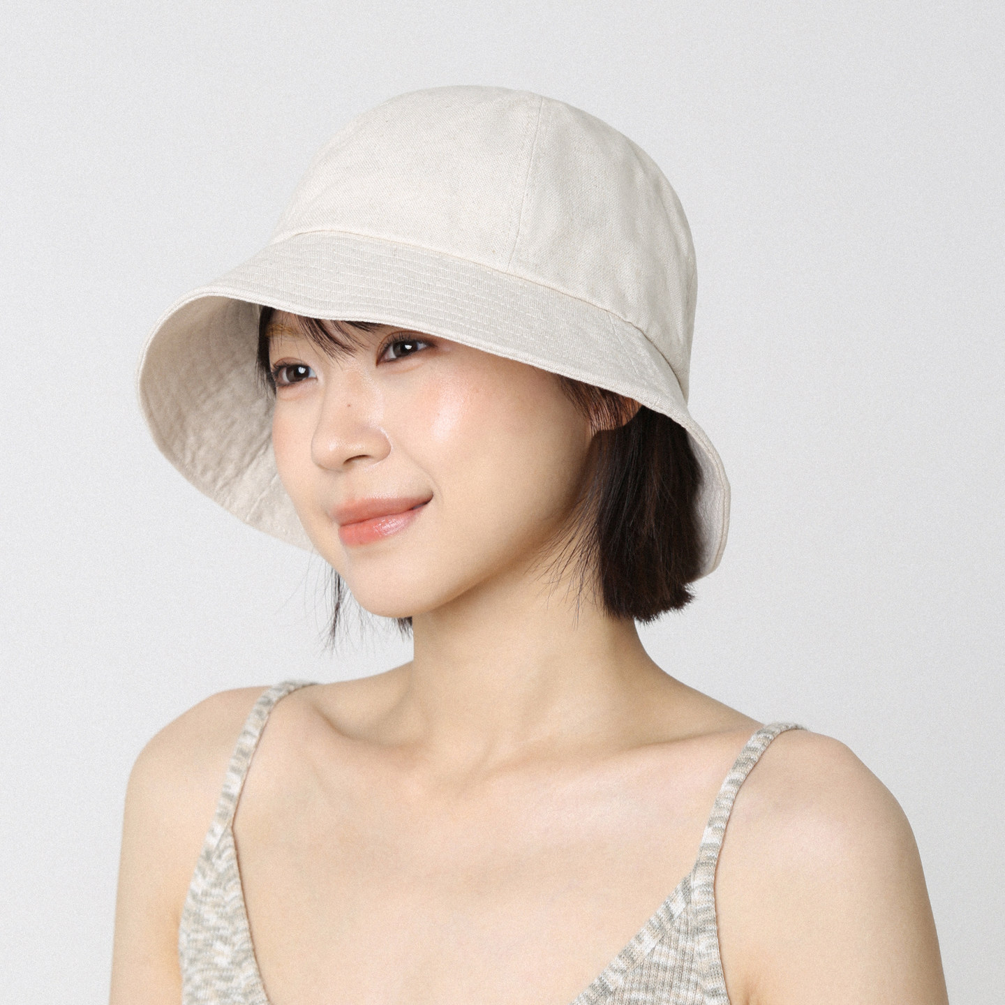 日系薄款亚麻透气白色渔夫帽夏季女款大头围百搭防晒帽遮阳帽盆帽