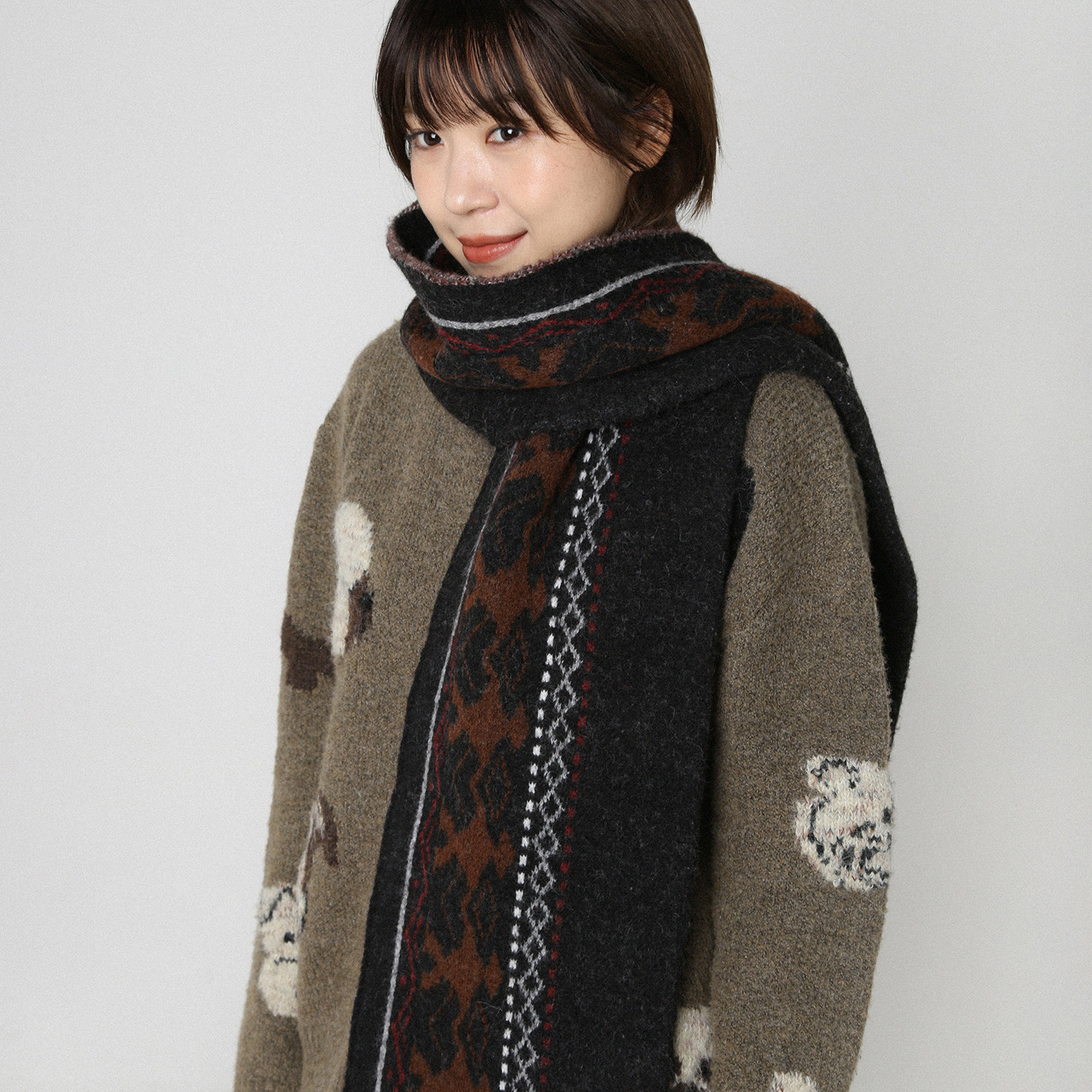 复古民族风加厚流苏黑色围巾女秋冬季费尔岛提花羊毛长款护颈围脖
