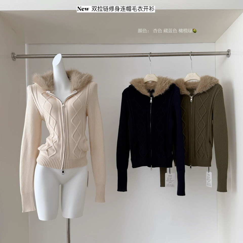 双拉链毛领修身连帽毛衣短外套女