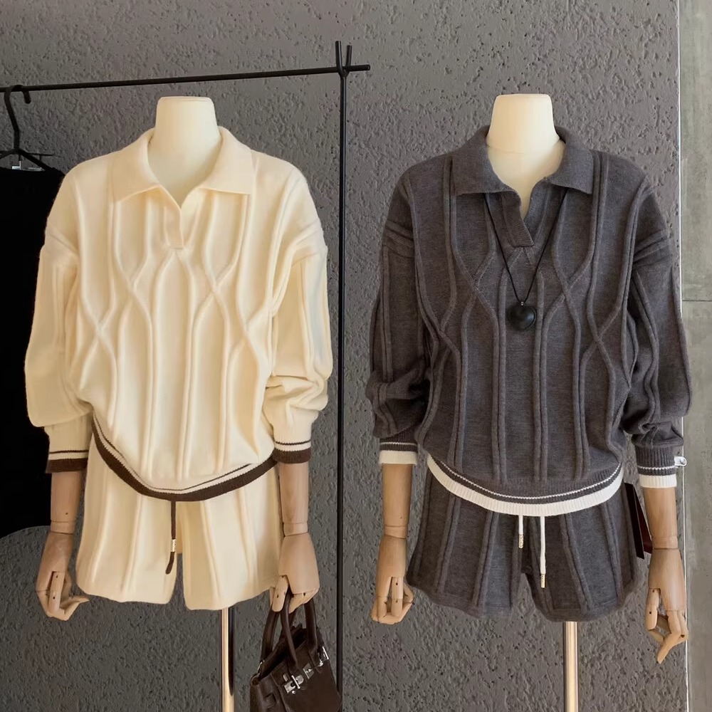 polo领针织衫v领毛衣+打底短裤