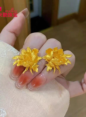 是手工錾刻精品设计款耳钉