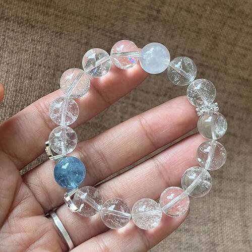几右.治愈天使彩虹白阿塞碎冰冰海蓝宝高频能量觉醒天然水晶手链