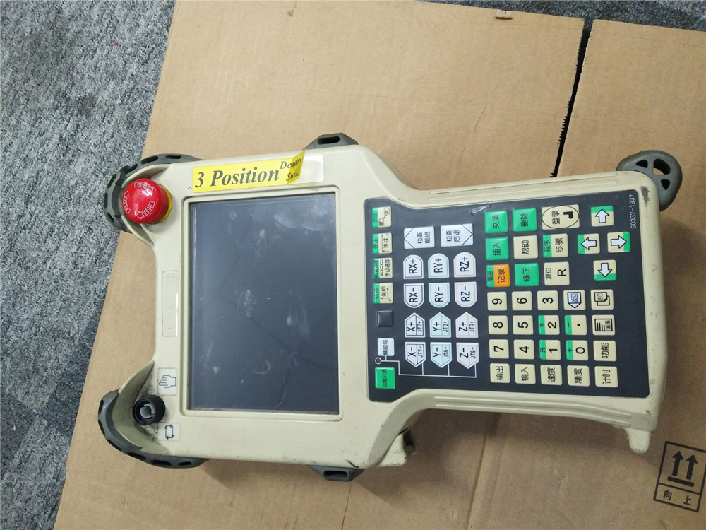 原装拆机川崎机器人示教器50817-1381/t10700196现货,测试完好