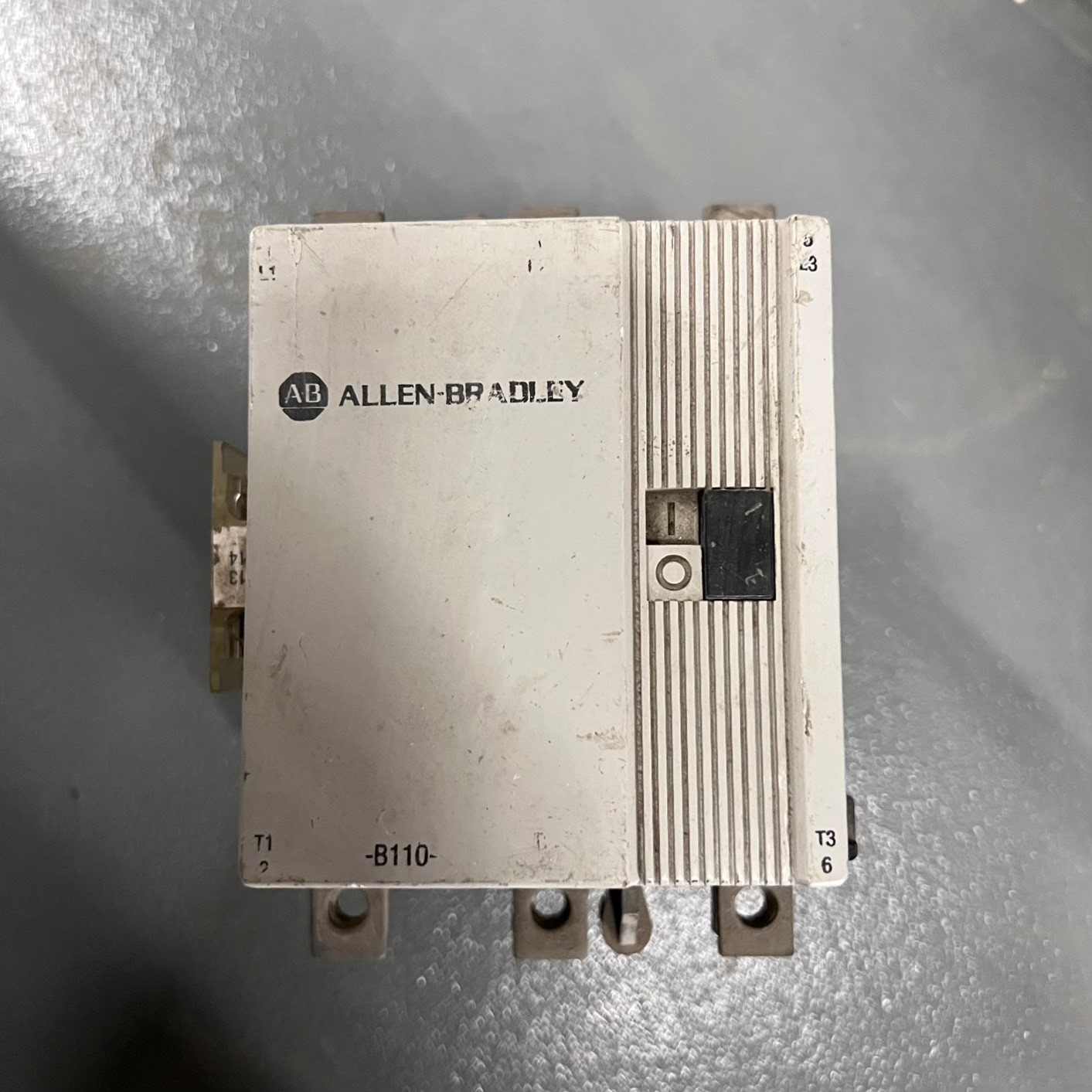 美国AB罗克韦尔接触器100-B110N*3 100-C23KY200 100-CX65N400全