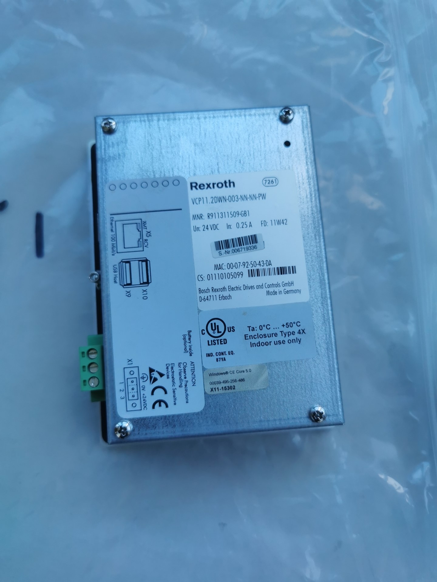 Rexroth力士乐触摸屏VCP11.2WN-003-NN-PW R911311509-GB1全新原