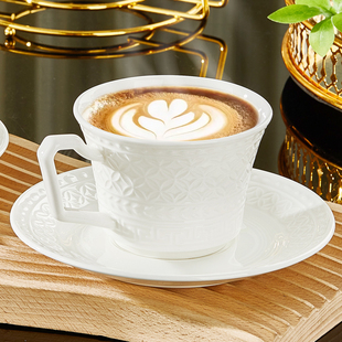纯白骨瓷咖啡杯欧式轻奢简约高颜值下午奶茶杯碟套装支持定制LOGO