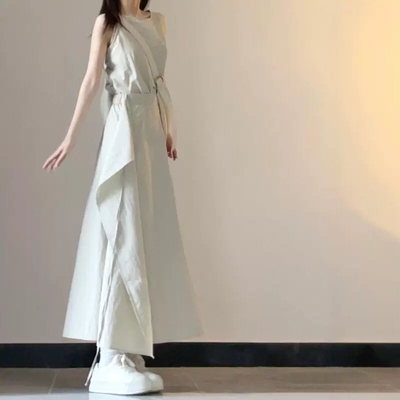 无袖吊带背心连衣裙子女夏季2025新爆款独特漂亮长裙掐腰穿搭套装