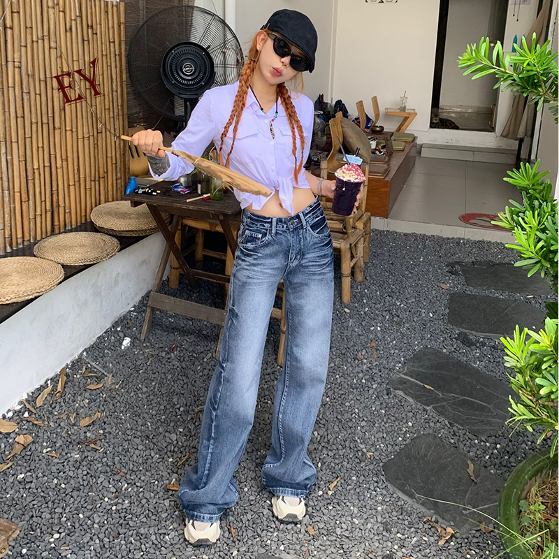 美式复古低腰微喇牛仔裤