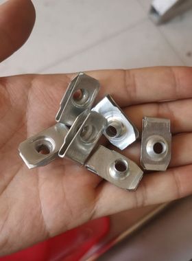 适配广汽传祺GS4GS8 GS7 GS5 GS3车牌照固定底座螺母牌照螺丝卡子