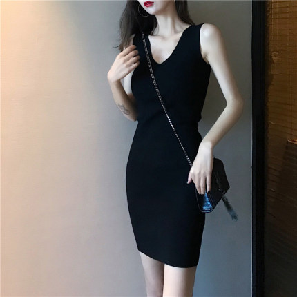 复古V领气质针织连衣裙女夏修身显瘦紧身裙打底包臀裙无袖背心裙