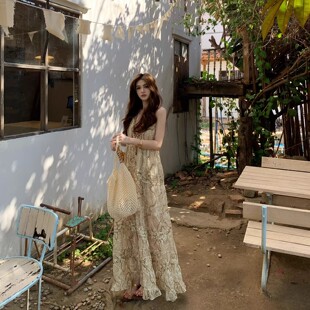 2026早春新款 挂脖连衣裙女 宽松显瘦气质编织塔克线抽绳长款