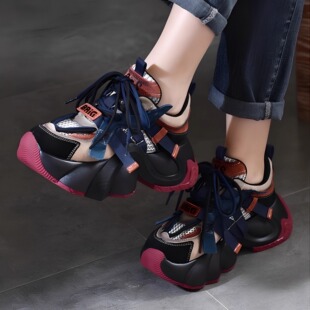 2025新款今年流行爆款老爹鞋女轻便软底超轻复古拼色休闲厚底学生