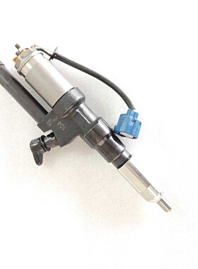 095000-0130 0136喷油器095000-0138 23910-1045适配日野K13C 700