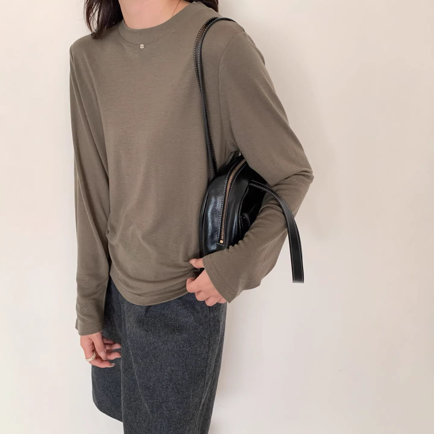 2026春新款莱赛尔天丝羊毛打底衫女面膜极简风T恤显瘦百搭针织衫