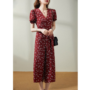 女 女时尚 2026夏款 V领高腰桑蚕丝阔腿裤 连衣裙 短袖 碎花真丝连体裤