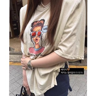 Latte25年夏季 T恤 新款 韩国街头时髦动漫印花垫肩开叉宽松显瘦短袖