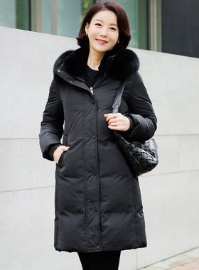 韩国冬季中年女装羽绒服连帽宽松大码妈妈装外套厚款洋气OUC6019