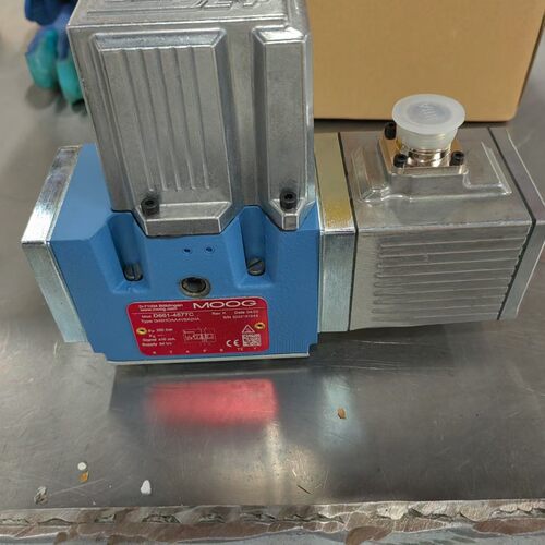 美国穆格伺服阀D661-4697C D661-4577C G45HOAA4VSX2HA拍前请询价