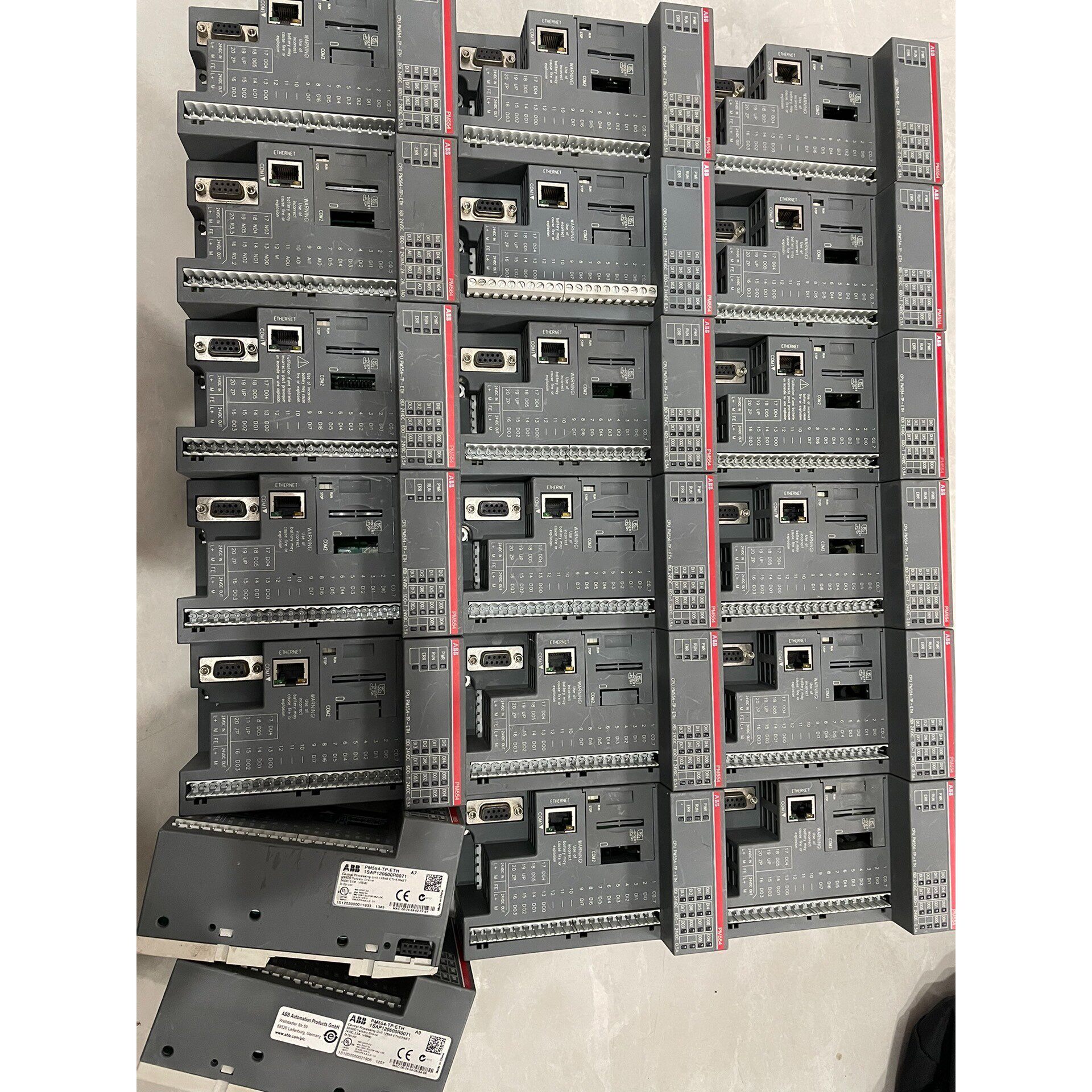 ABB模块 PM554-TP-ETH 1SAP120600R0071 PM564 TU845 TU844 TU842