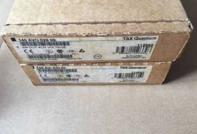 140AVOO2000  140AVI03000  140AV002000施耐德PLC未开封出售