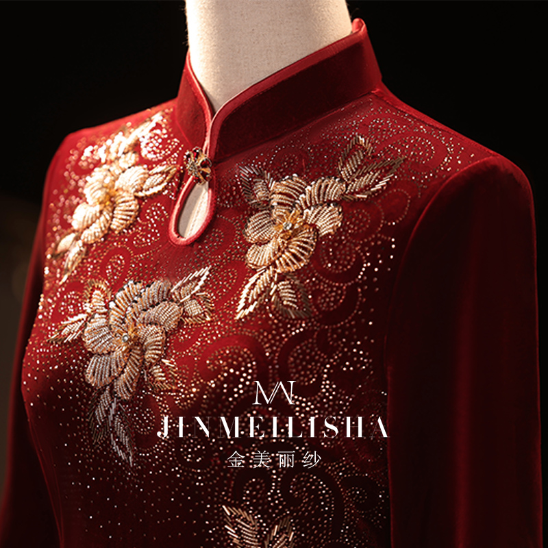 婚宴喜婆婆旗袍改良中式秋冬长袖高端丝绒参加婚礼妈妈礼服酒红色