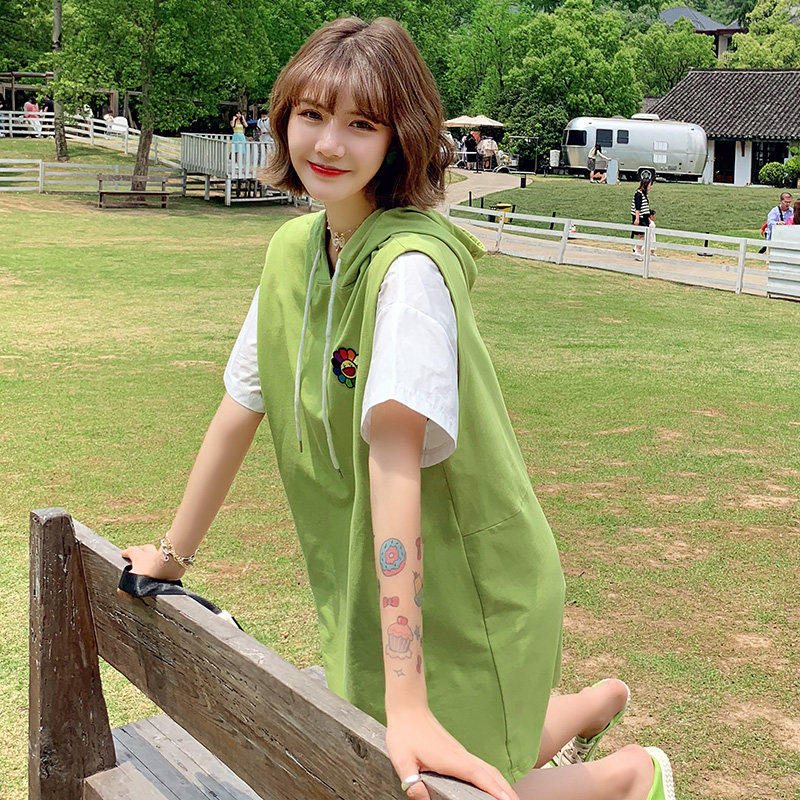 孕妇连衣裙夏天小清新时尚孕妇装潮妈小个子洋气连帽短袖宽松T恤