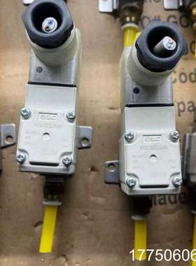 SMC电磁阀，VX210DZ2AXB。