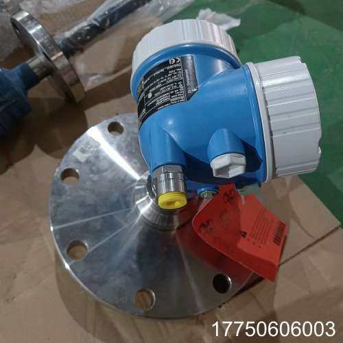 库存无包装E+H雷达液位计FMR52-6F99/0。FMR5