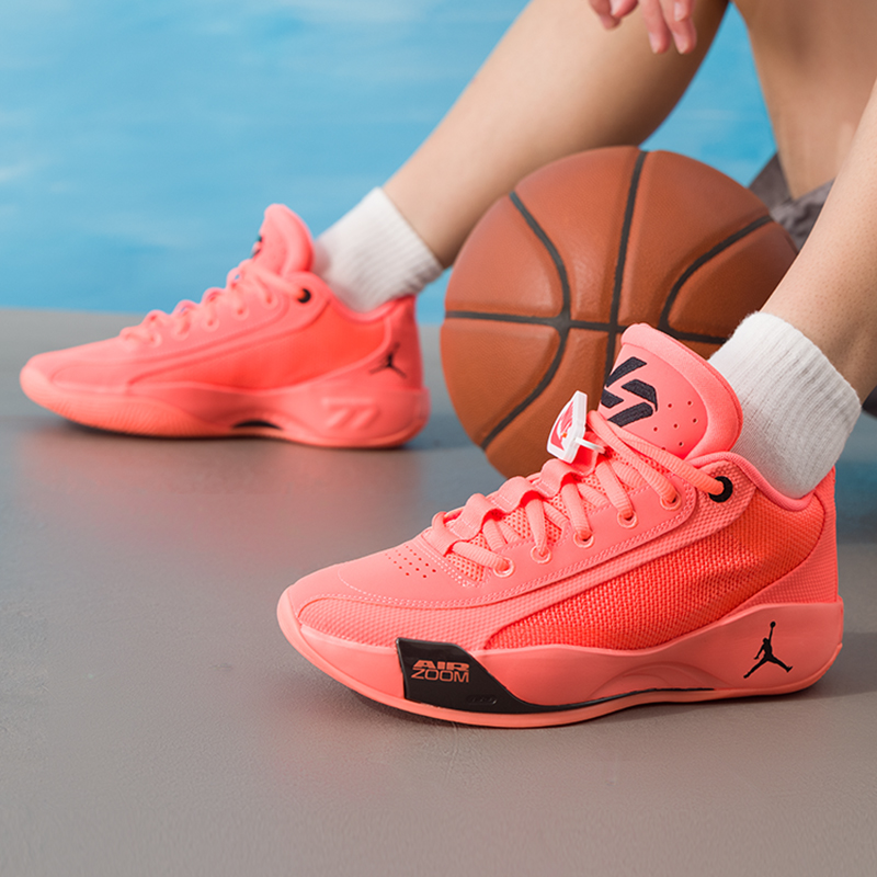 Nike/耐克篮球鞋男鞋JORDAN LUKA .77 PF透气运动鞋HF0819-800