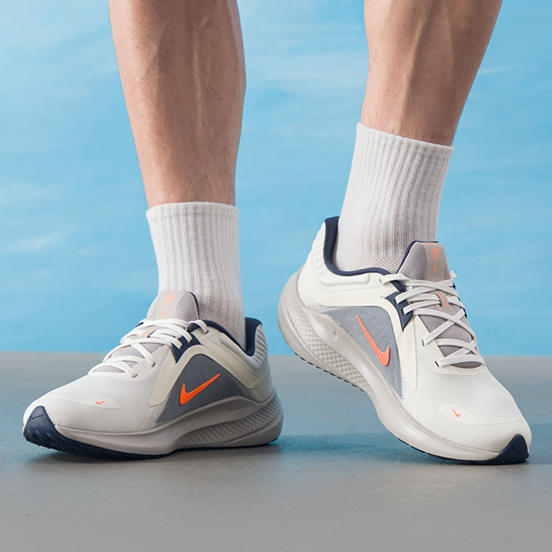 Nike/耐克跑步鞋男鞋QUEST 5轻质缓震耐磨透气运动鞋DD0204-103