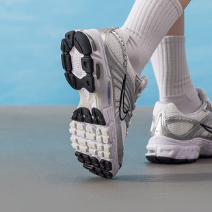 耐克跑步鞋 2K透氣緩震運(yùn)動(dòng)鞋 MAX MOTO AIR HQ2056 Nike 103 女鞋