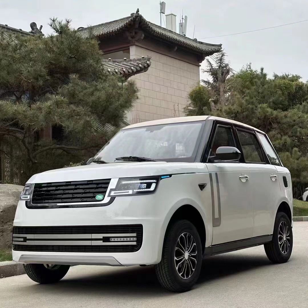 新款电动四轮车新能源成人老年代步车家用油电两用全封闭电瓶车