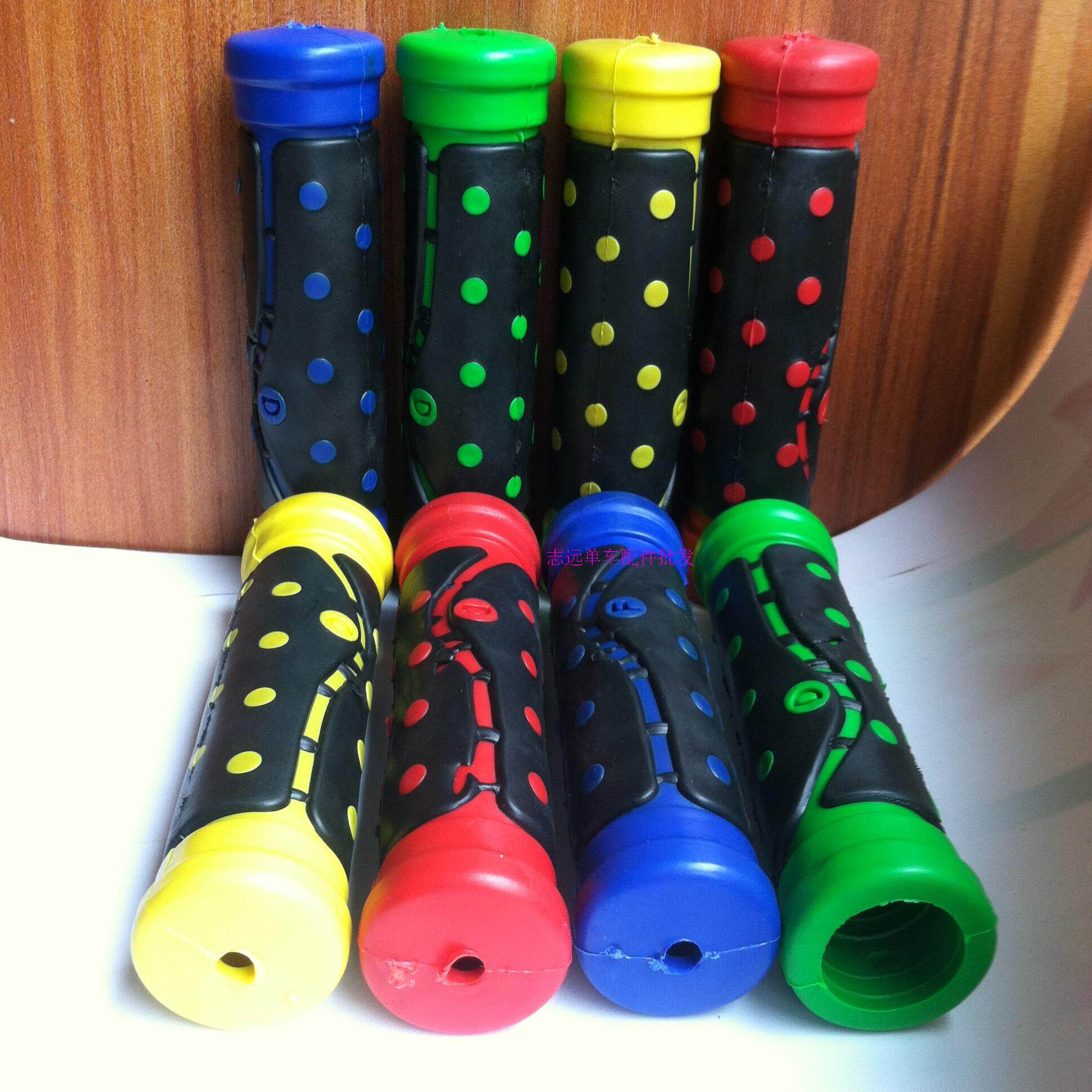 Poignées de vélo - Ref 2338062 Image 3