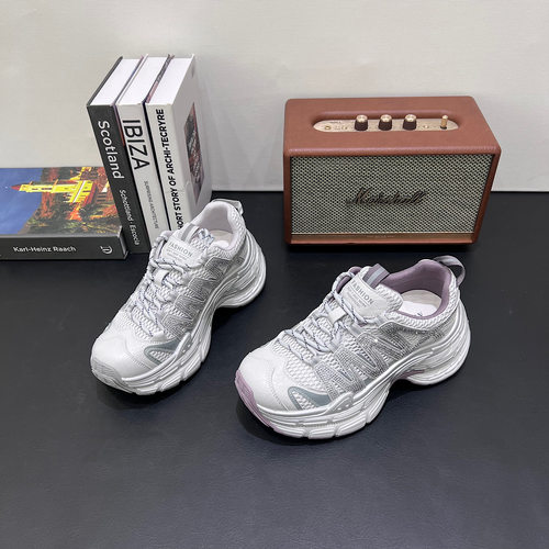 欧洲站水钻厚底配弯刀裤老爹鞋女2026春新款百搭增高休闲运动鞋潮